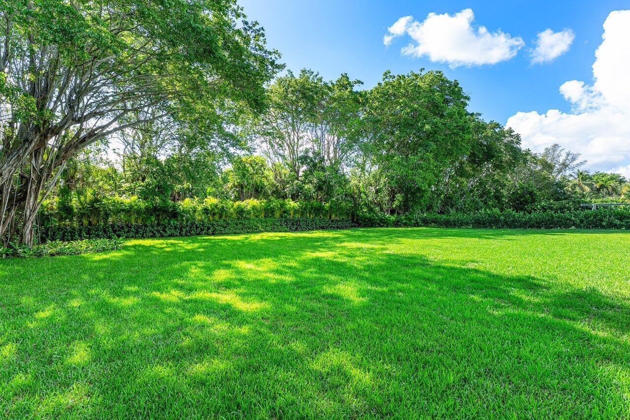 LONG LAKE ESTATES - Residential