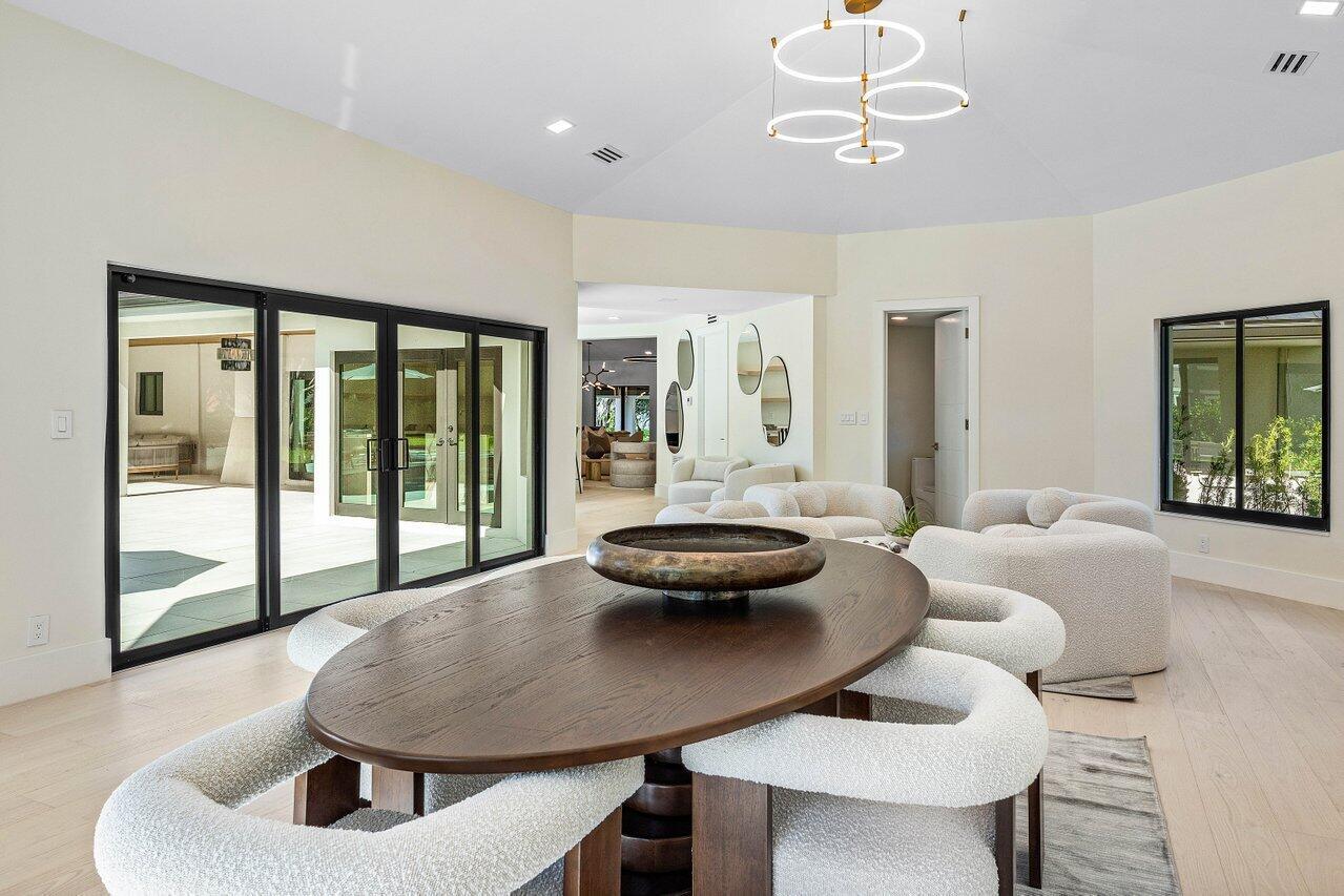 LONG LAKE ESTATES - Residential