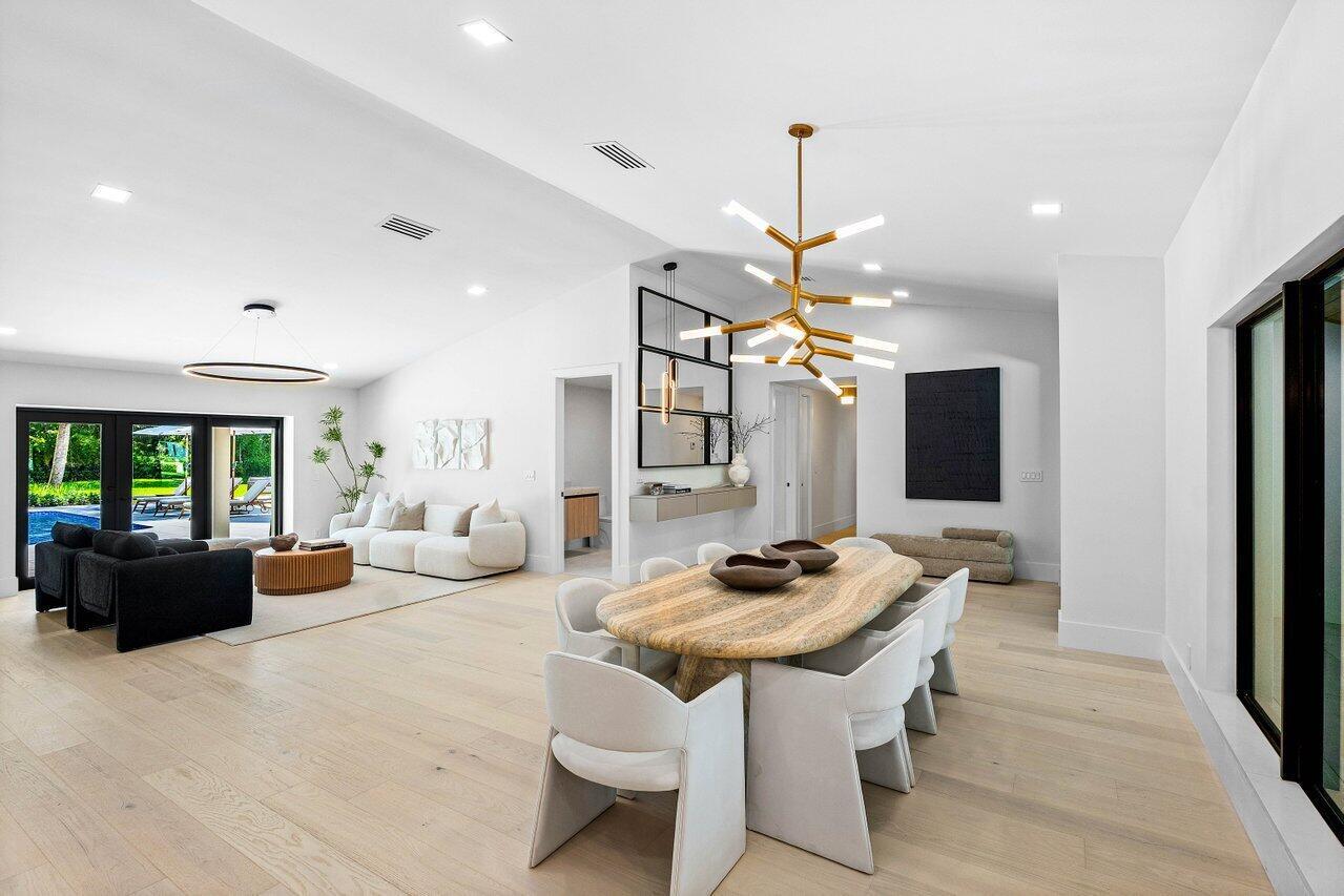 LONG LAKE ESTATES - Residential