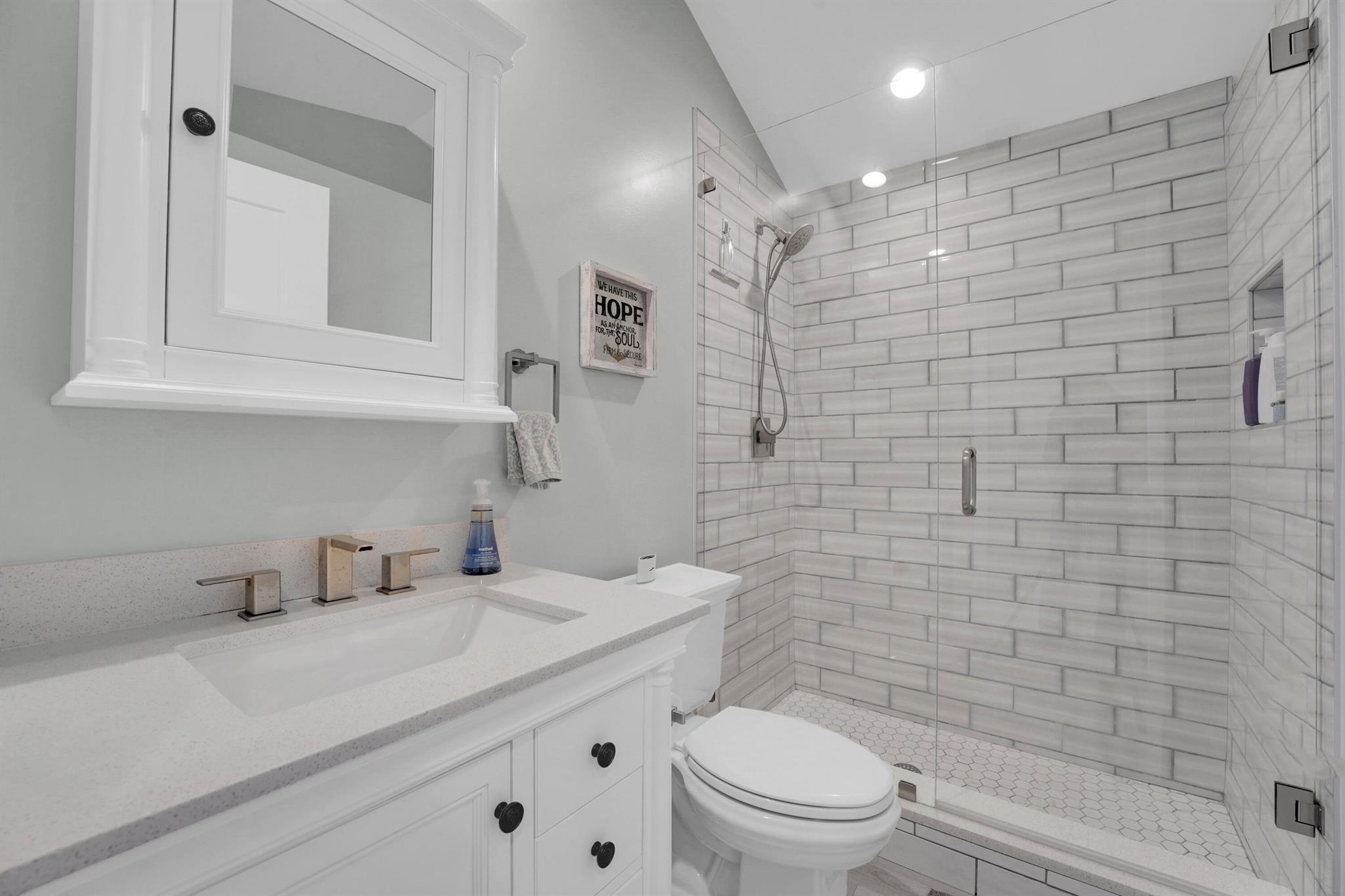 XANADU BY THE SEA - Residential Lease