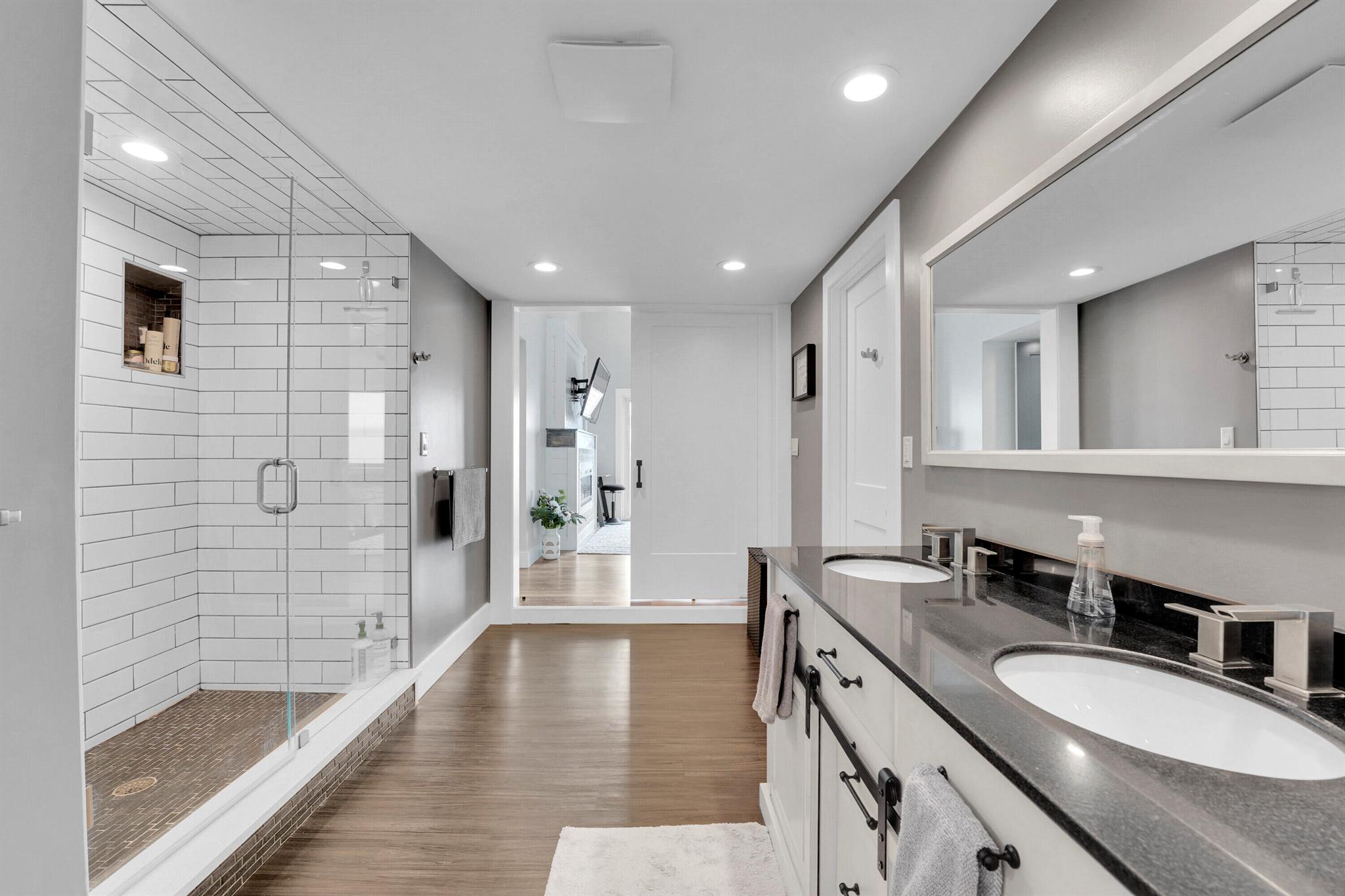 XANADU BY THE SEA - Residential Lease