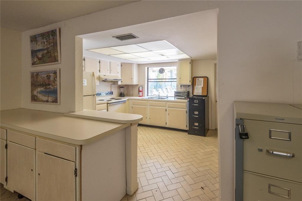 LIGHTHOUSE VILLAGE - Residential