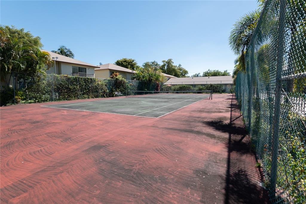 LIGHTHOUSE VILLAGE - Residential