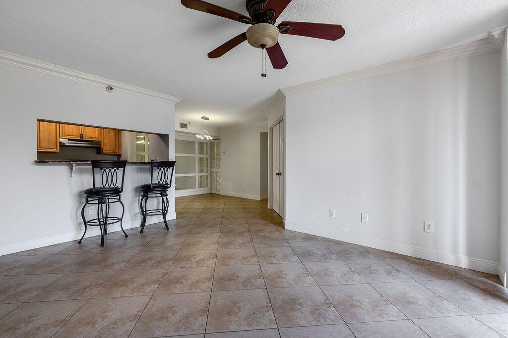 YACHT CLUB ON THE INTRACO - Residential Lease