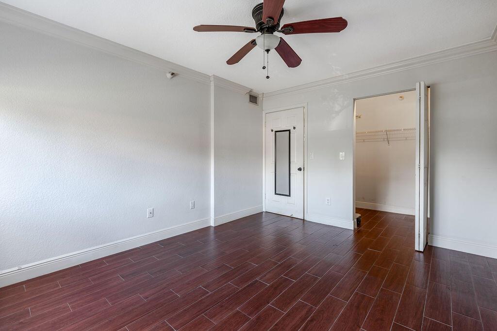 YACHT CLUB ON THE INTRACO - Residential Lease