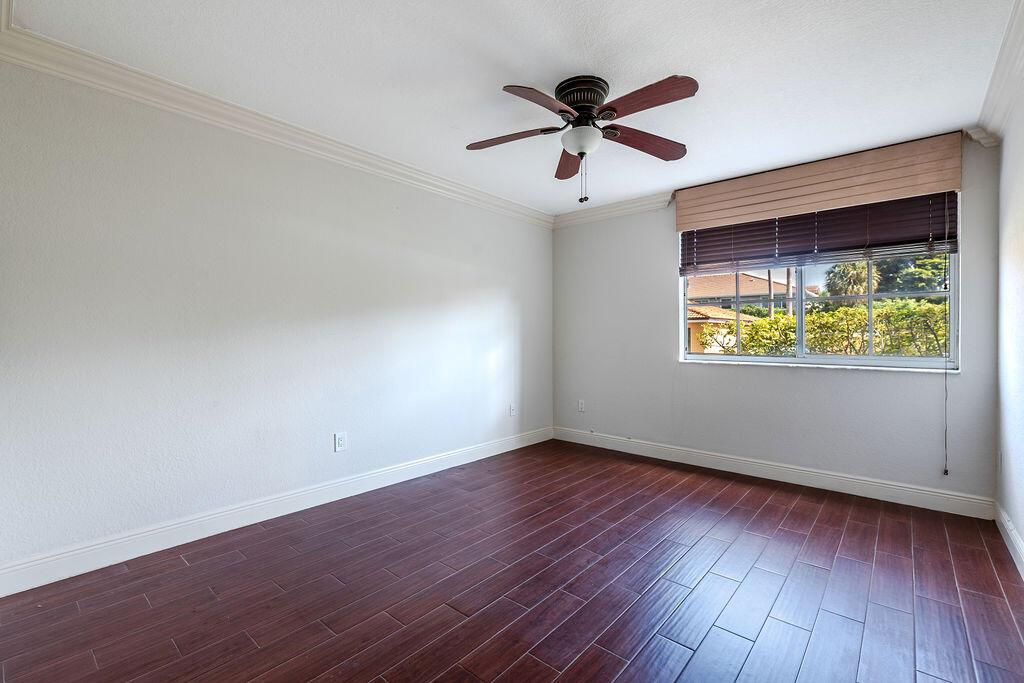 YACHT CLUB ON THE INTRACO - Residential Lease