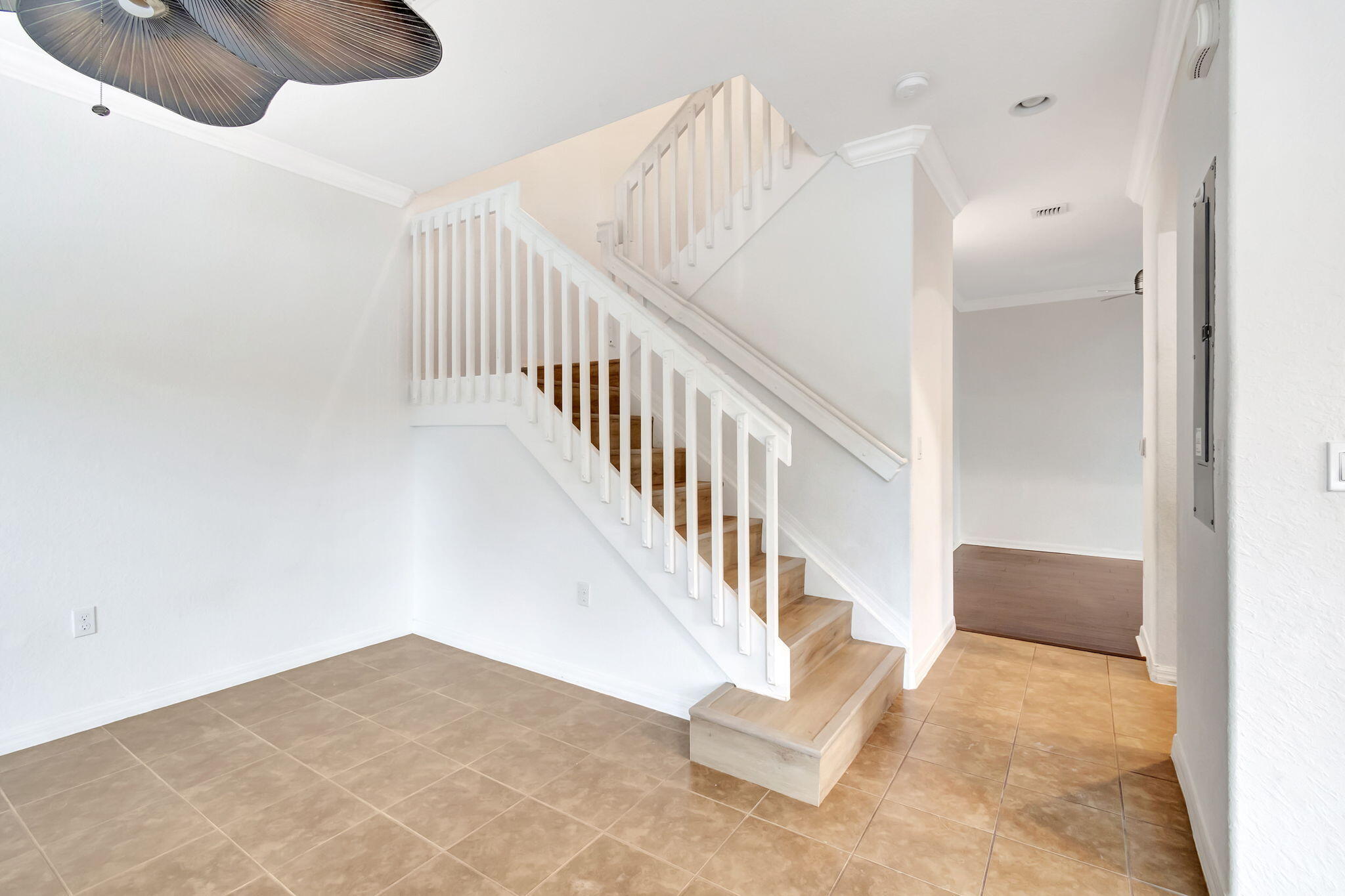 MONTEREY BAY TR - Residential Lease