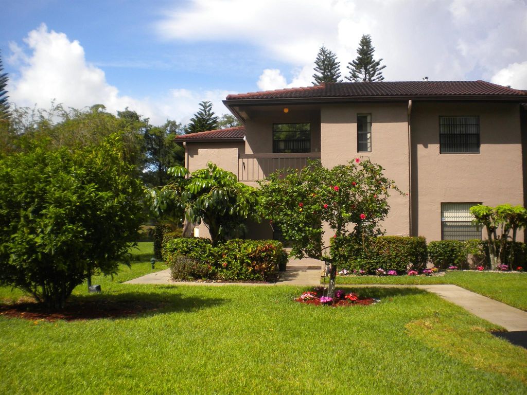 Photo of 9307 Pecky Cypress Lane #17 A, Boca Raton, FL 33428 (MLS # R11125071)