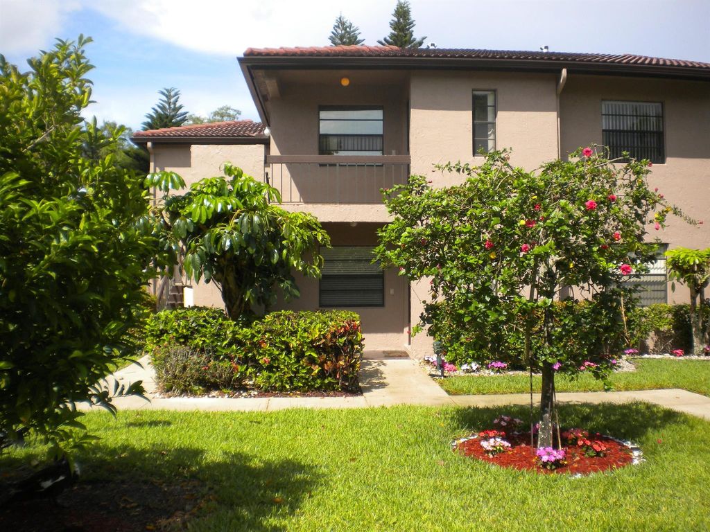 Photo of 9307 Pecky Cypress Lane #17 A, Boca Raton, FL 33428 (MLS # R11125071)