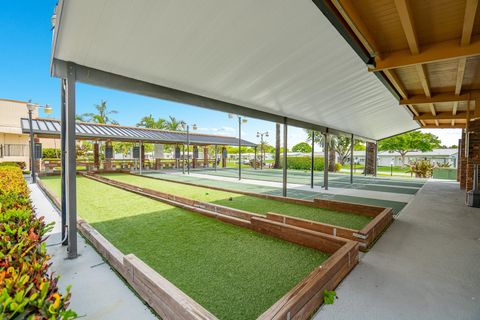 A home in Plantation