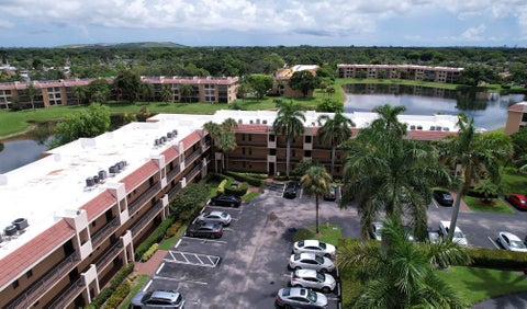 Tiny photo for 6618 CORAL LAKE Drive #206, Margate, FL 33063 (MLS # B26074221)