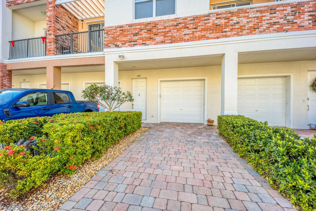 Photo of 10560 SW Stephanie Way #1104, Port Saint Lucie, FL 34987 (MLS # R10944897)