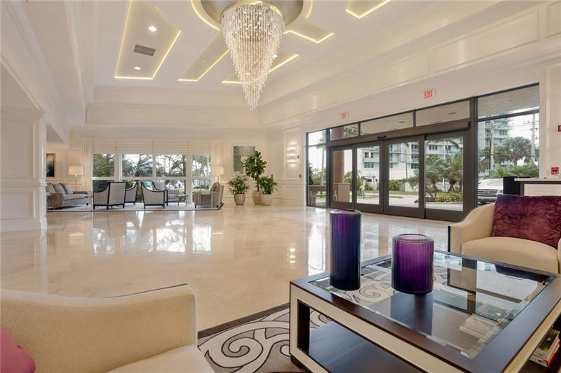 100 S Birch Road 1403