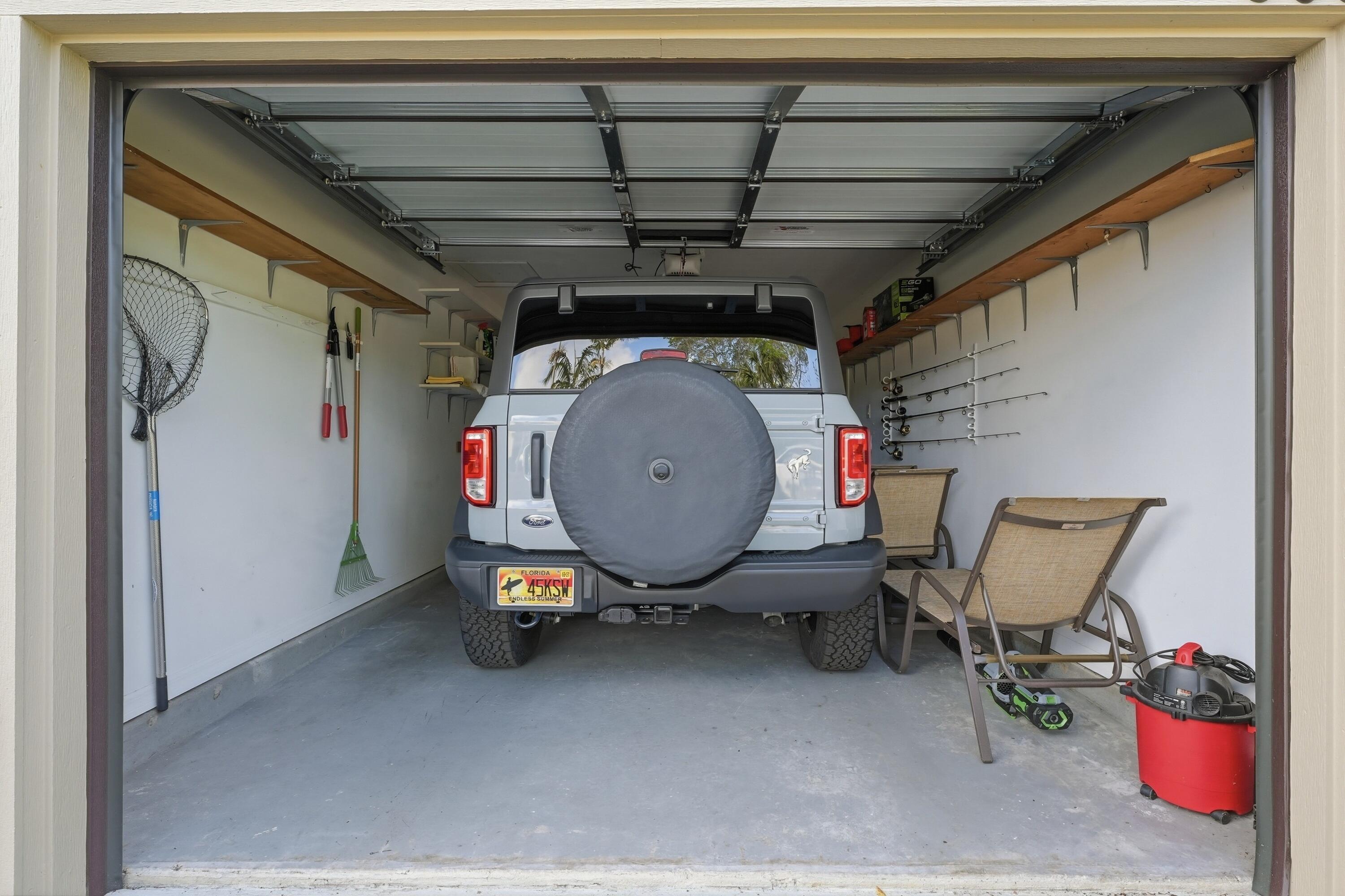 TARPON BAY MOORINGS - Residential