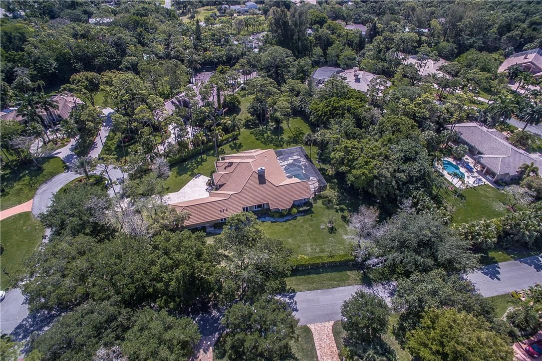 Whispering Woods 118-25 B - Residential