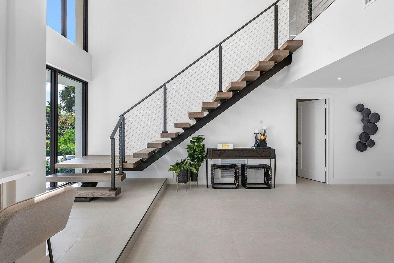 TROPIC ISLE - Residential