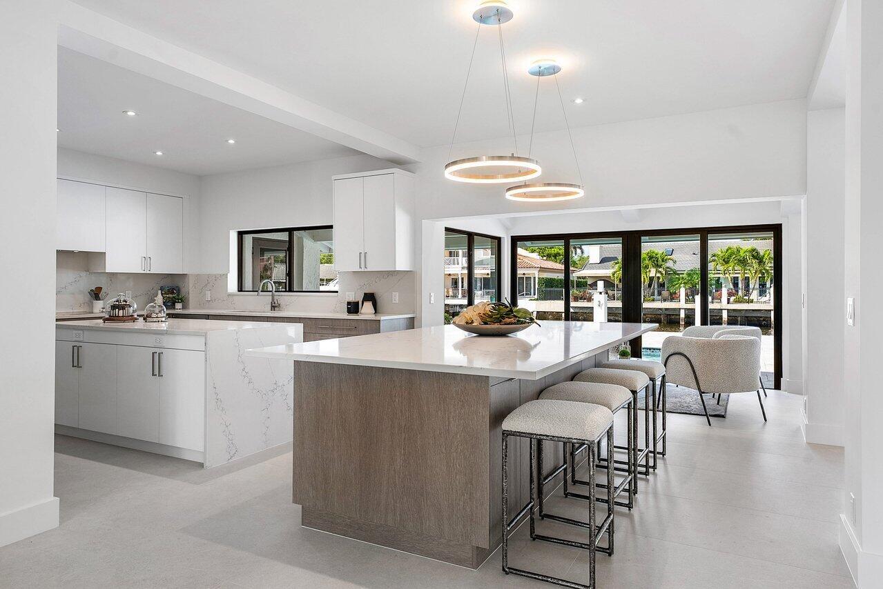 TROPIC ISLE - Residential