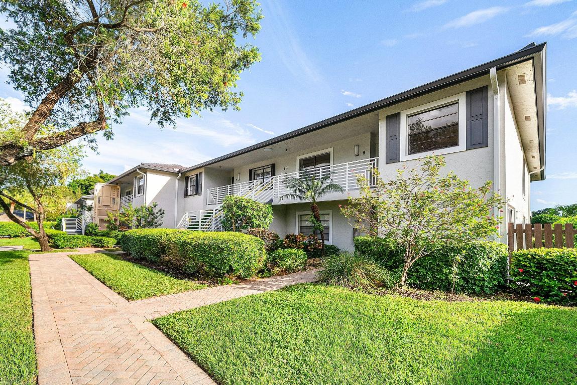 SOUTHPORT AT HUNTERS RUN CONDO - Residential