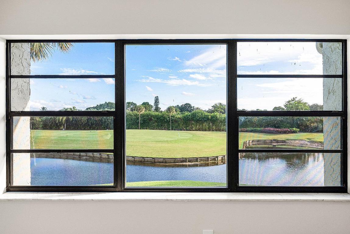 SOUTHPORT AT HUNTERS RUN CONDO - Residential