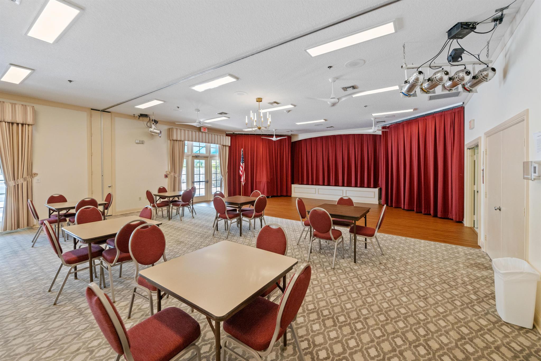 WINDWARD PALM BEACH 2 - Residential