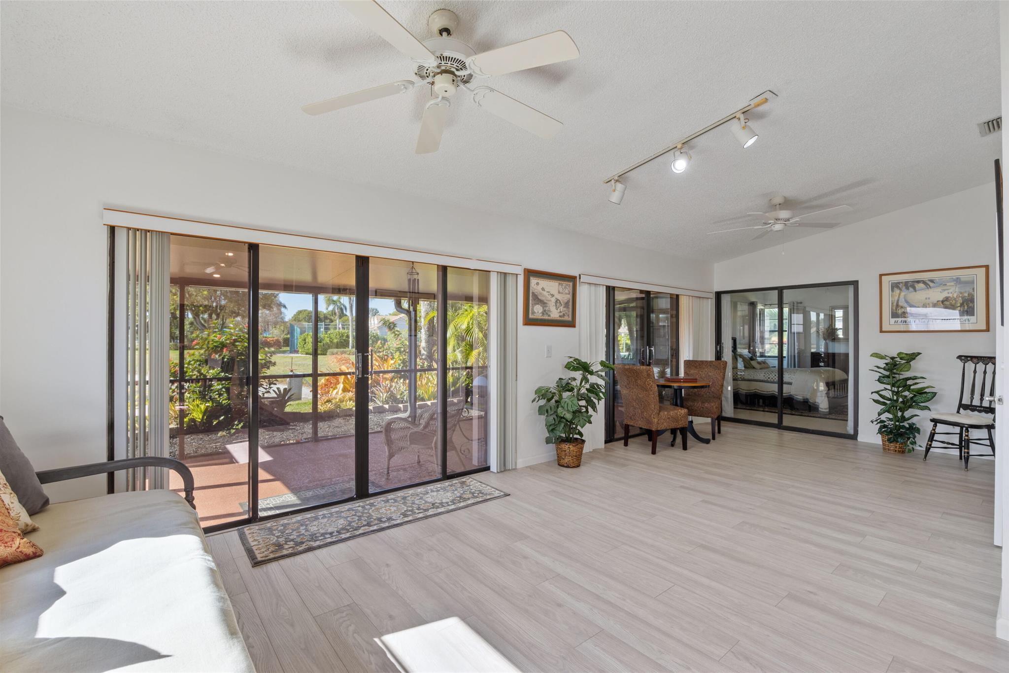 WINDWARD PALM BEACH 2 - Residential