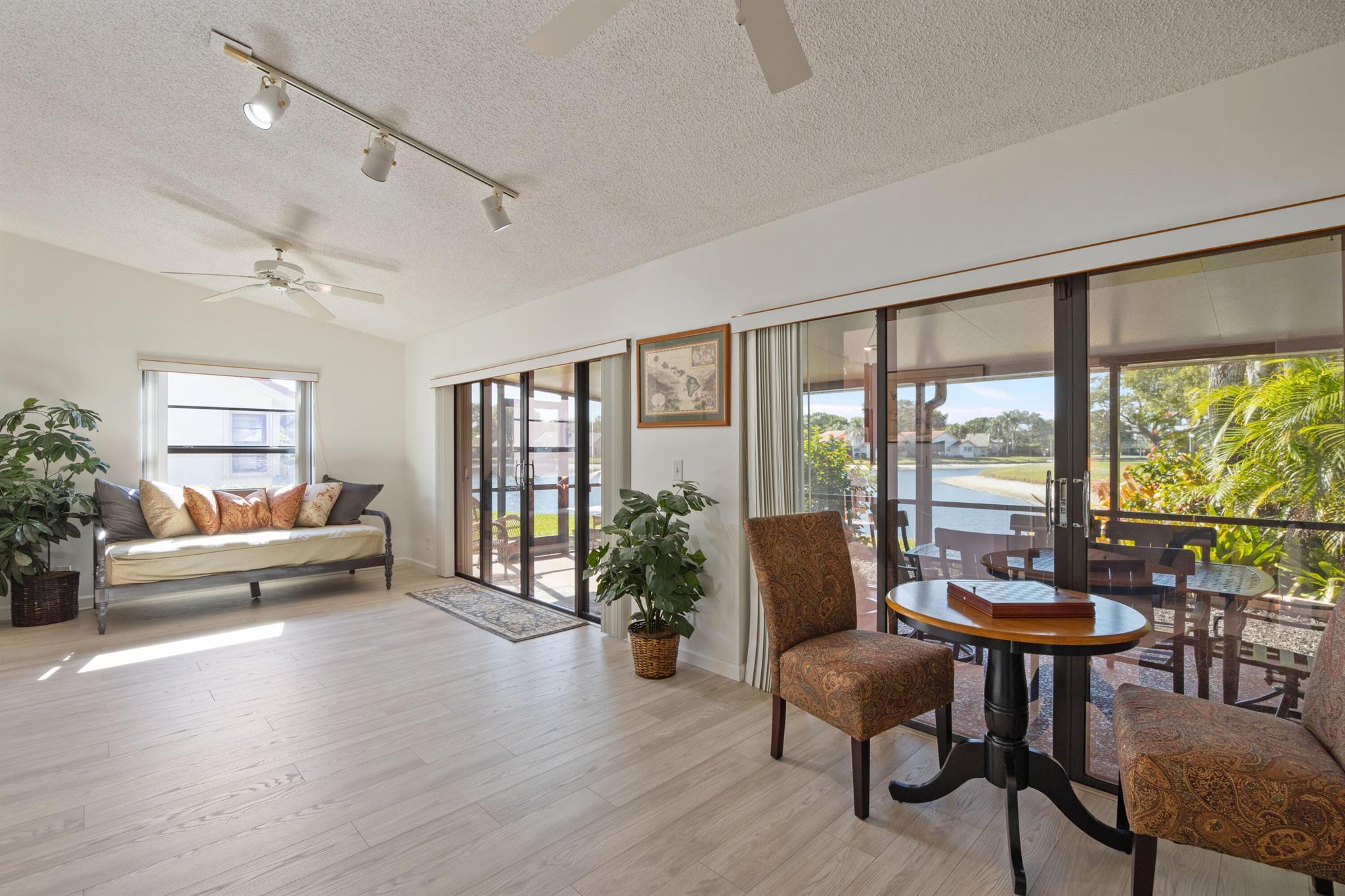 WINDWARD PALM BEACH 2 - Residential