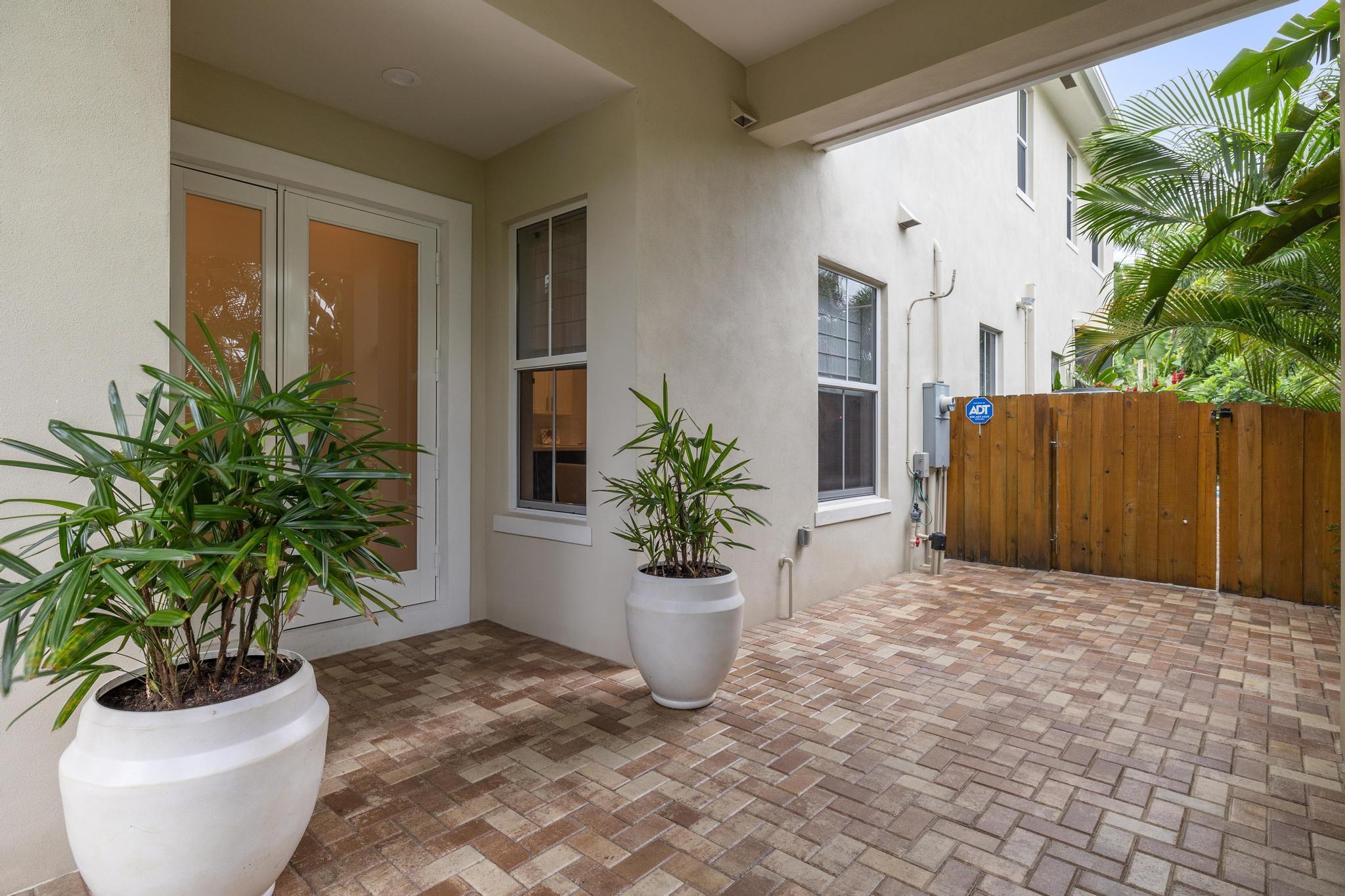 Lakeridge - Residential