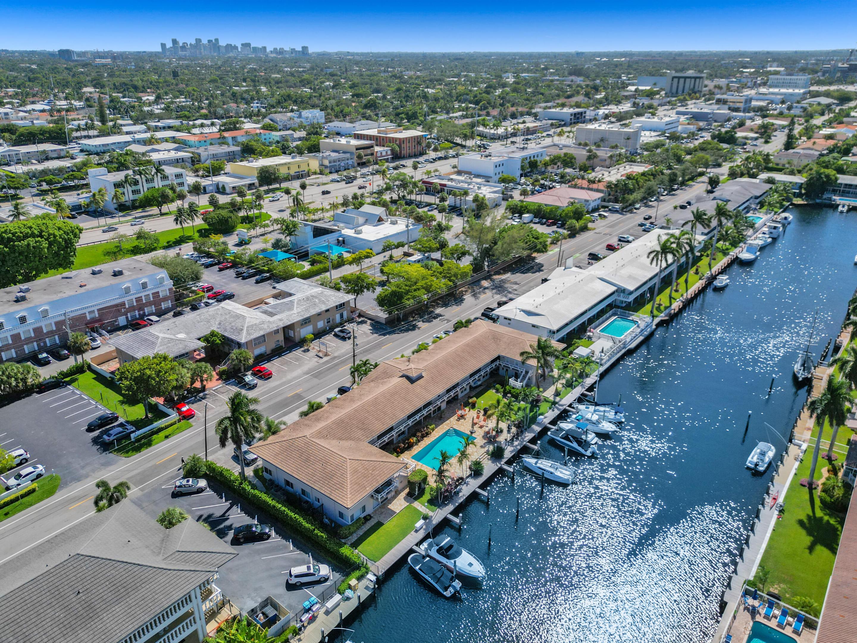 CORAL RIDGE WATERSIDE CONDO - Residential Lease