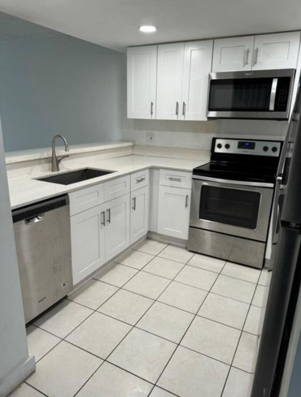 Photo of 4425 SW 70th Terrace, Davie, FL 33314 (MLS # F10512585)