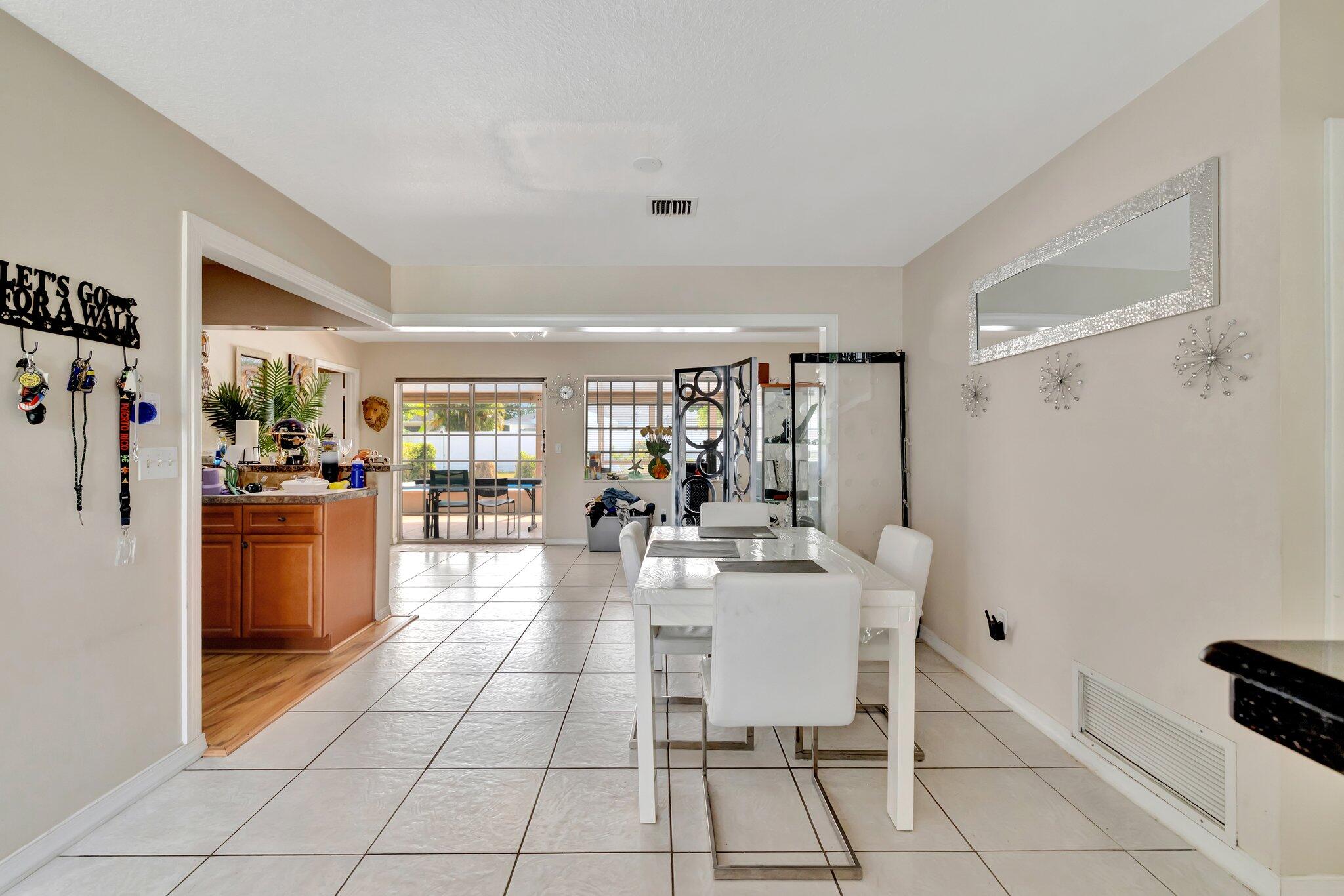 PORT ST LUCIE SECTION 24 - Residential