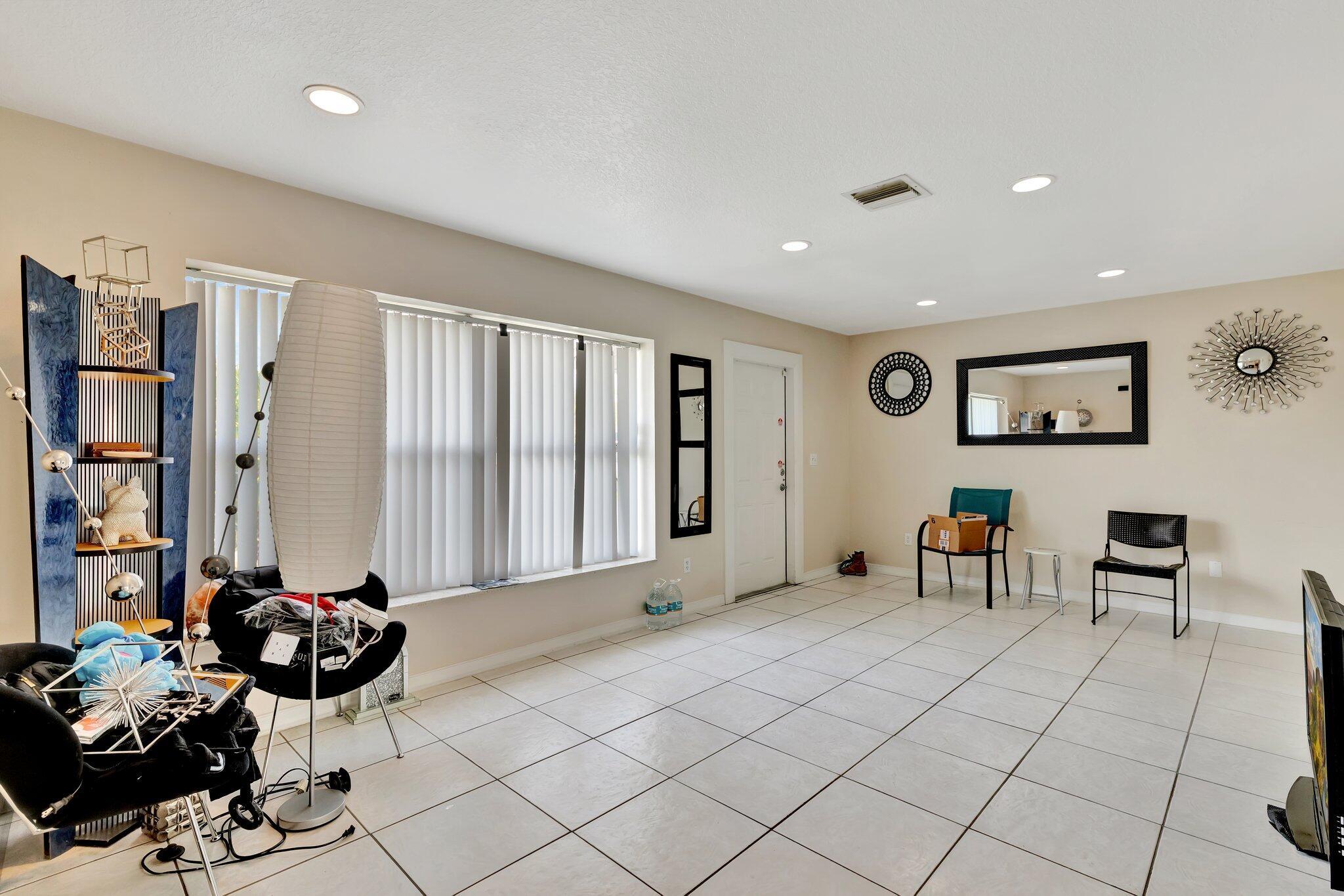 PORT ST LUCIE SECTION 24 - Residential