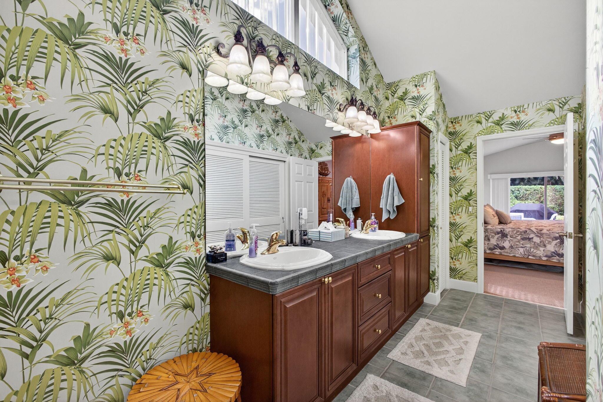 SHEARWATER AT JONATHANS L - Residential