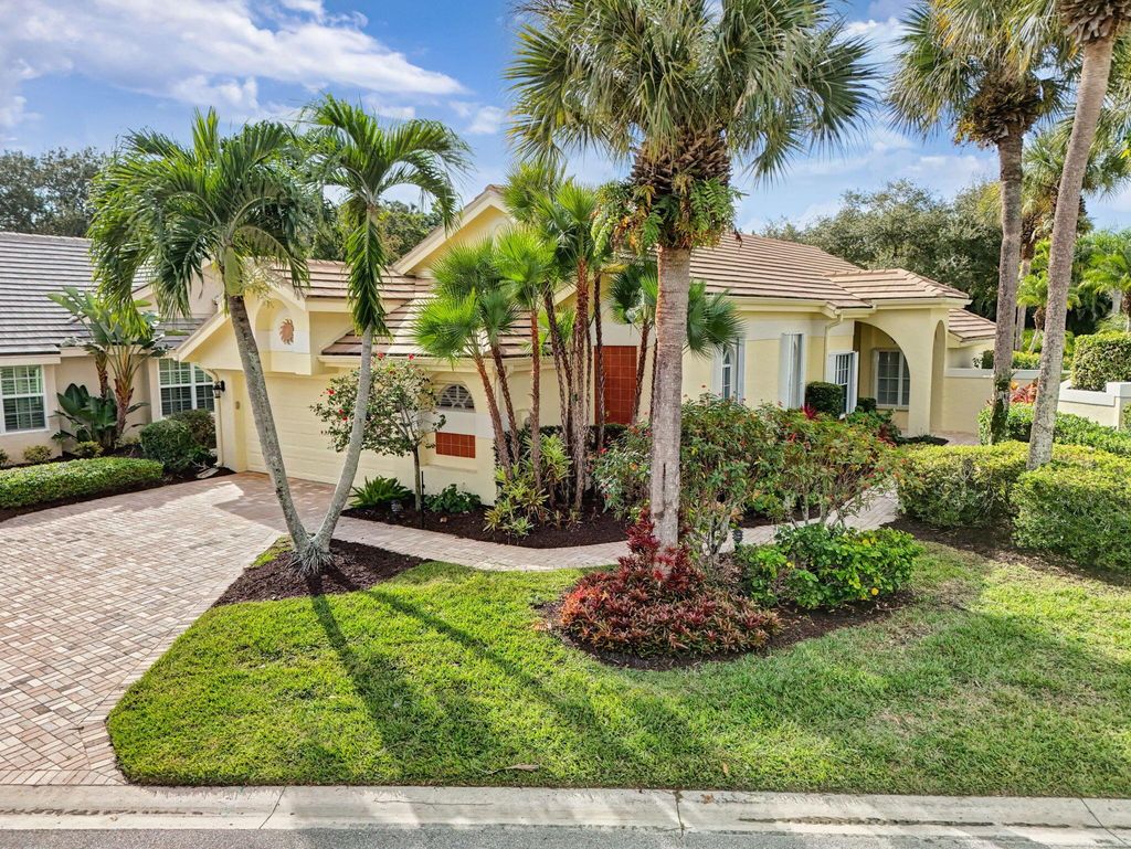 Photo of 3880 Shearwater Drive, Jupiter, FL 33477 (MLS # R11142562)