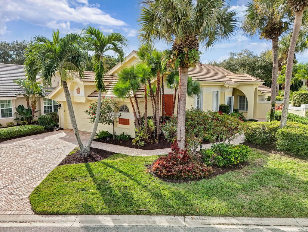 Photo of 3880 Shearwater Drive, Jupiter, FL 33477 (MLS # R11142562)