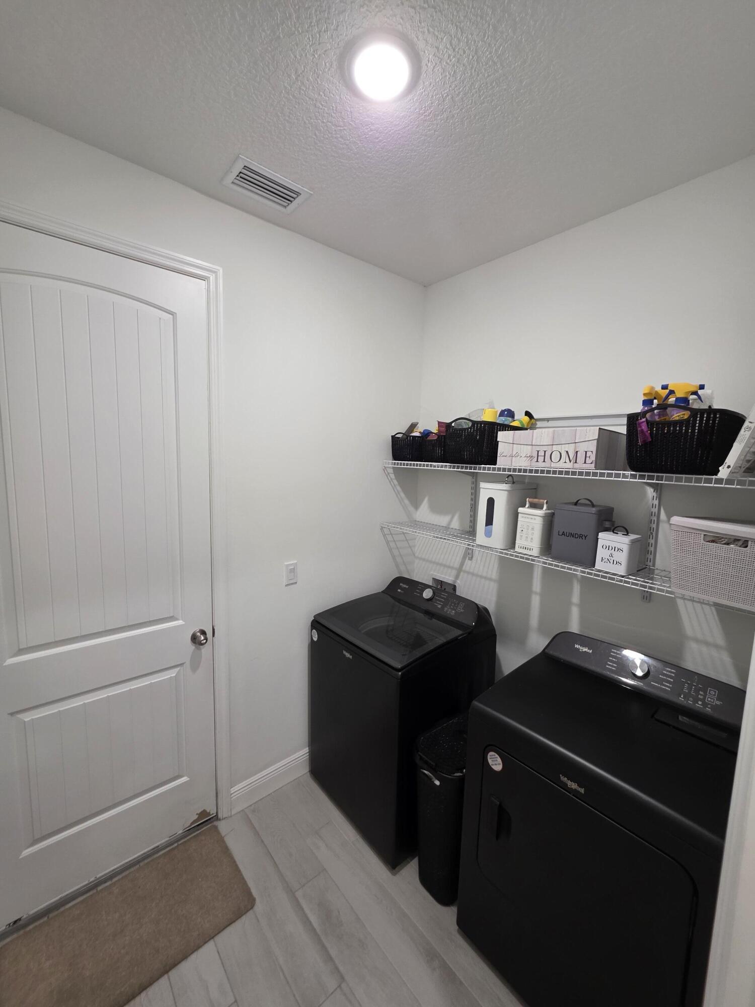 PORT ST LUCIE SECTION 31 - Residential Lease