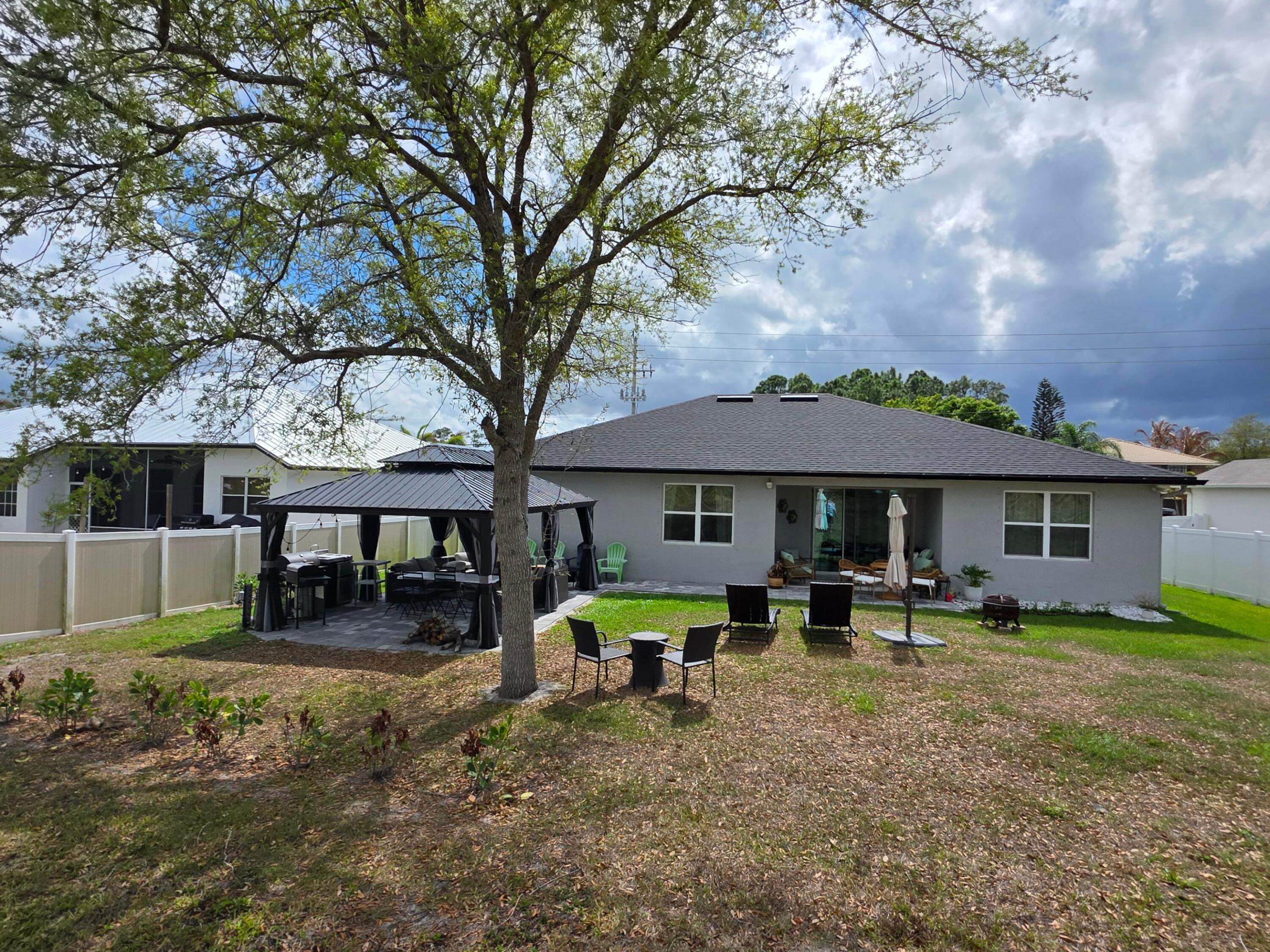 PORT ST LUCIE SECTION 31 - Residential Lease