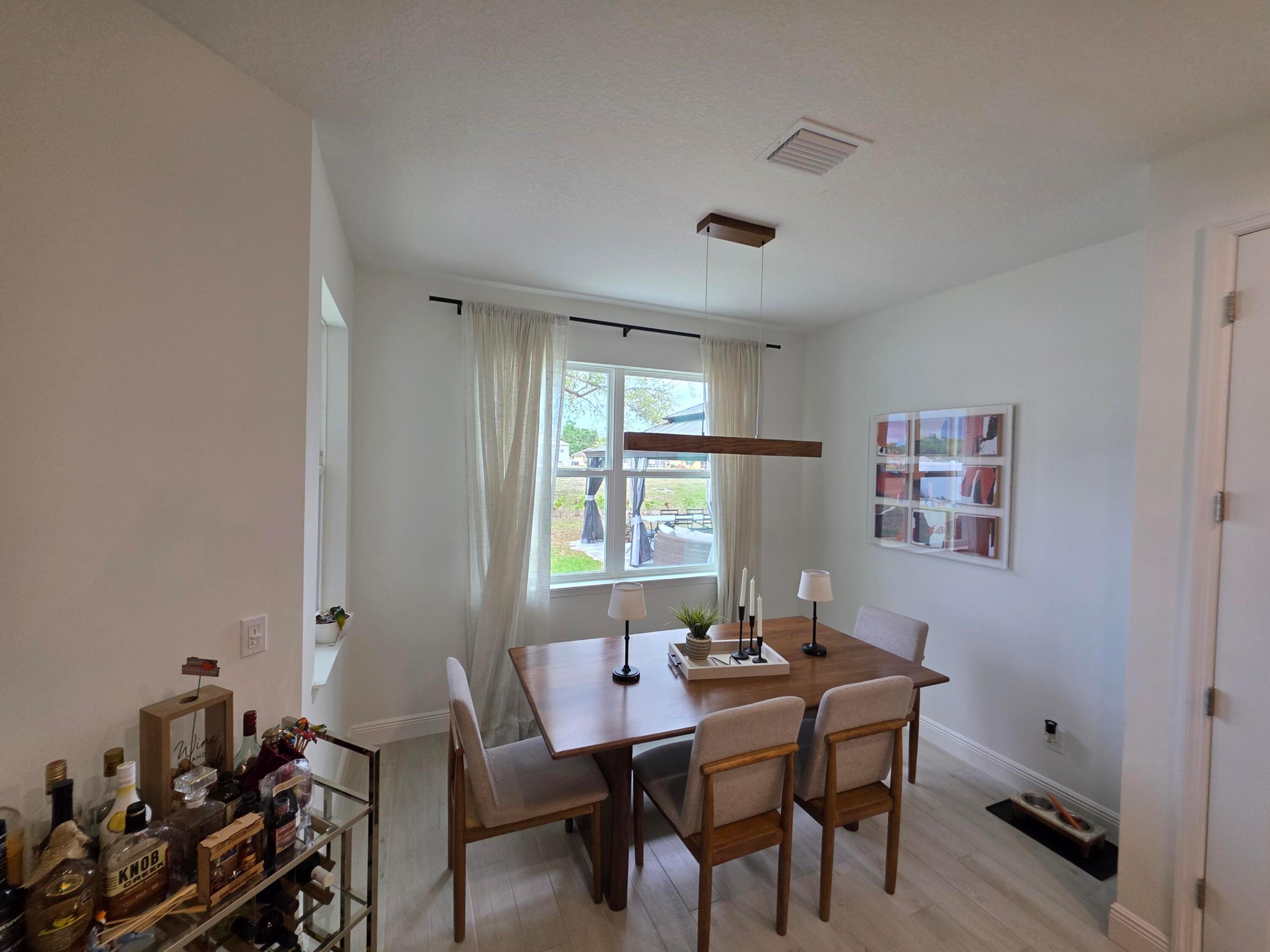 PORT ST LUCIE SECTION 31 - Residential Lease