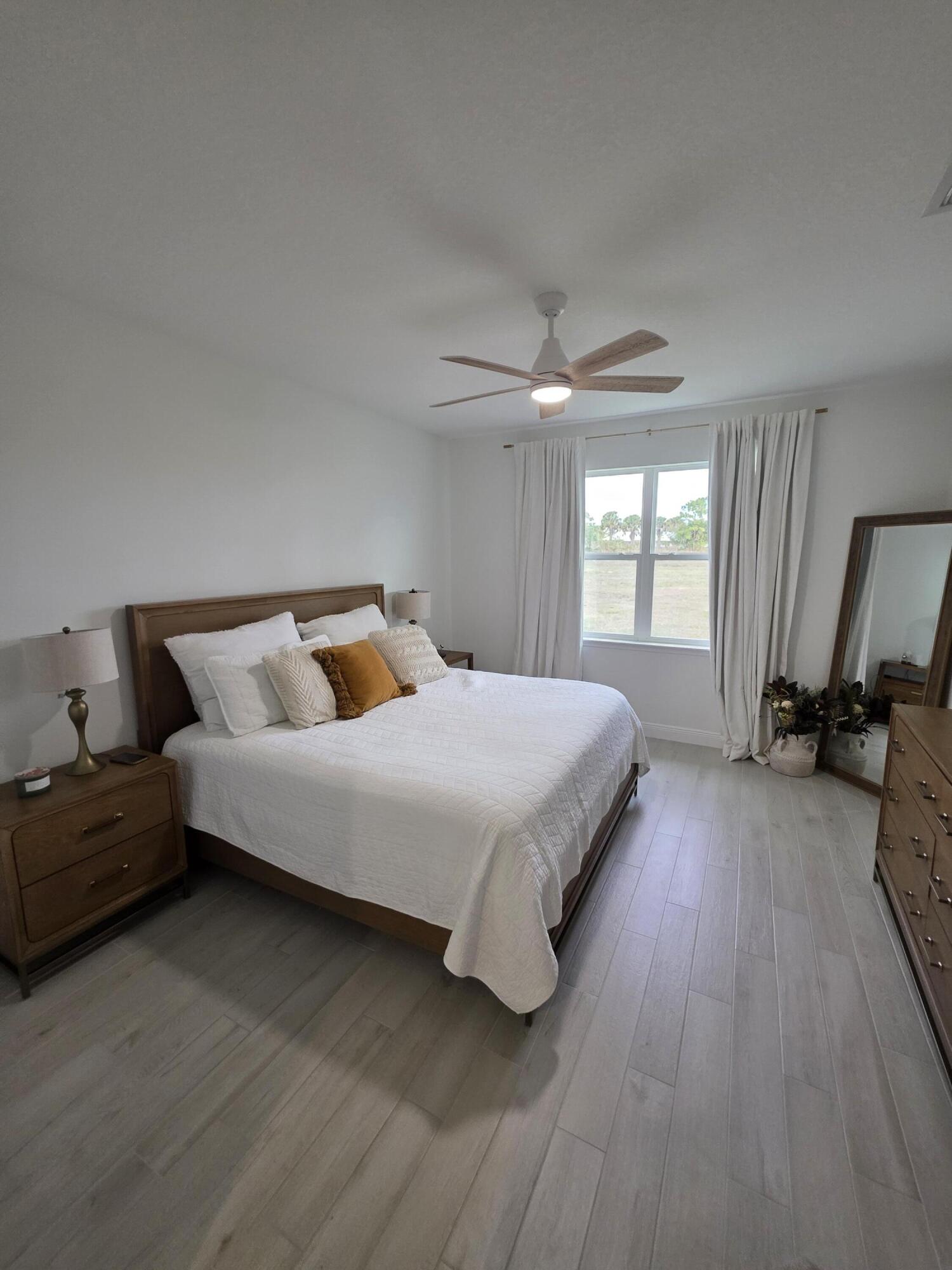 PORT ST LUCIE SECTION 31 - Residential Lease