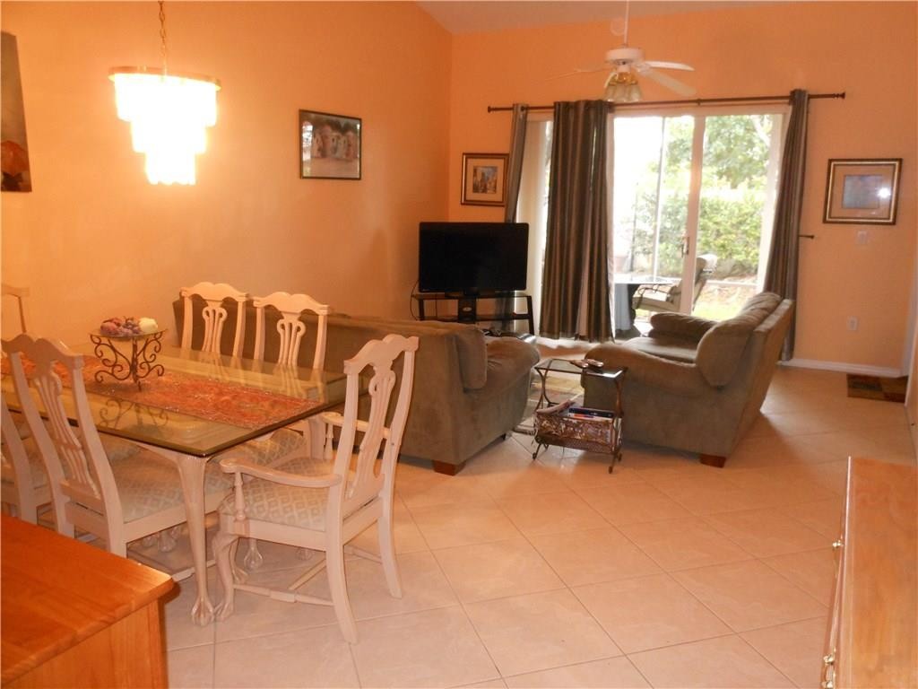 FAIRWAY ISLES - Residential