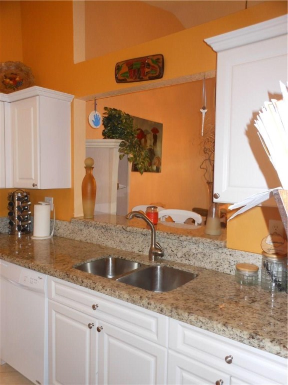 FAIRWAY ISLES - Residential