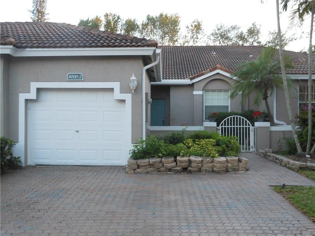 FAIRWAY ISLES - Residential