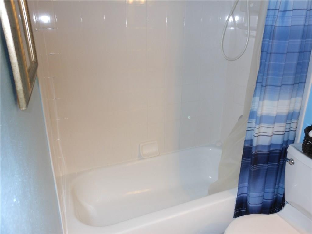 FAIRWAY ISLES - Residential