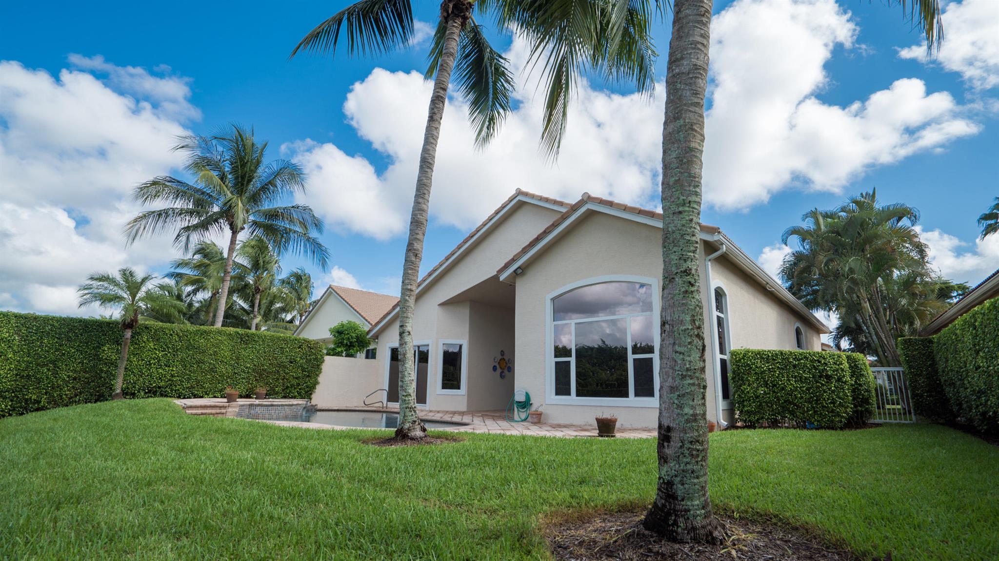 EQUESTRIAN CLUB ESTATES 2 - Residential Lease