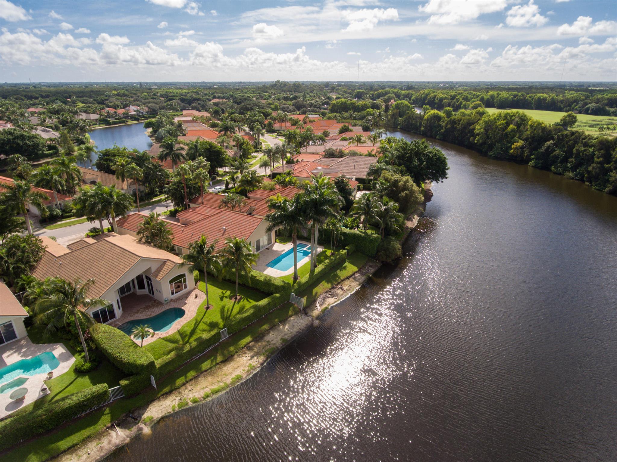 EQUESTRIAN CLUB ESTATES 2 - Residential Lease