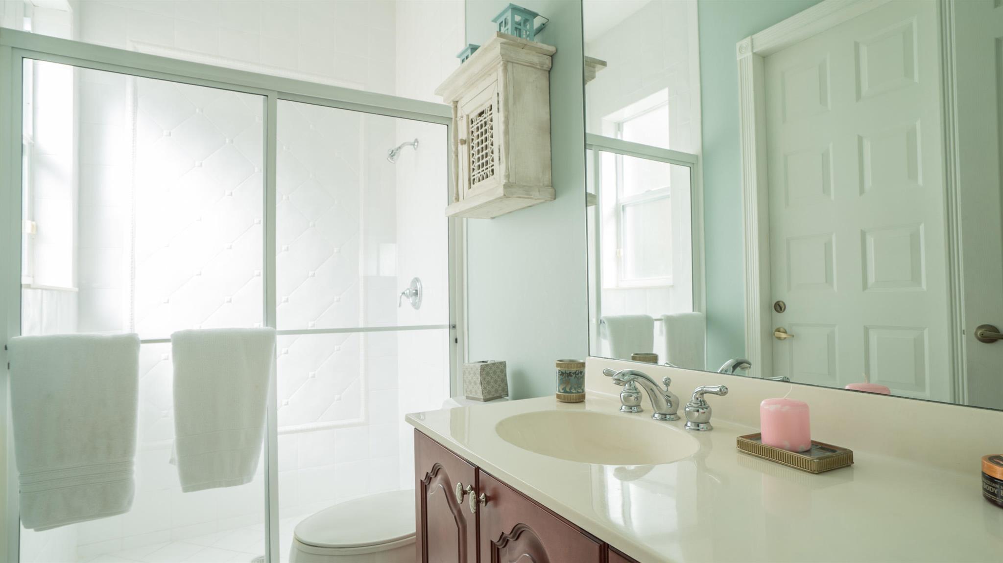 EQUESTRIAN CLUB ESTATES 2 - Residential Lease