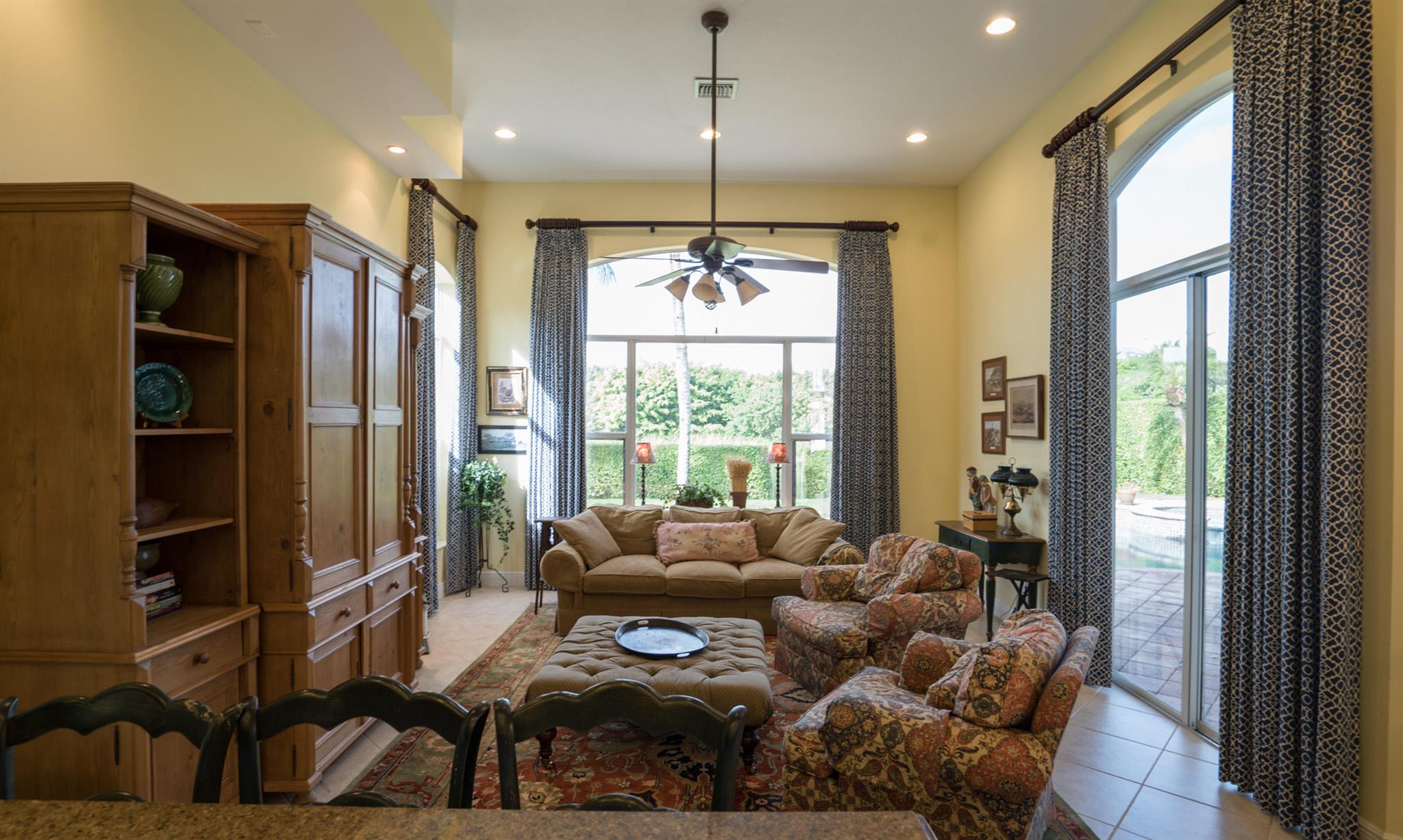 EQUESTRIAN CLUB ESTATES 2 - Residential Lease