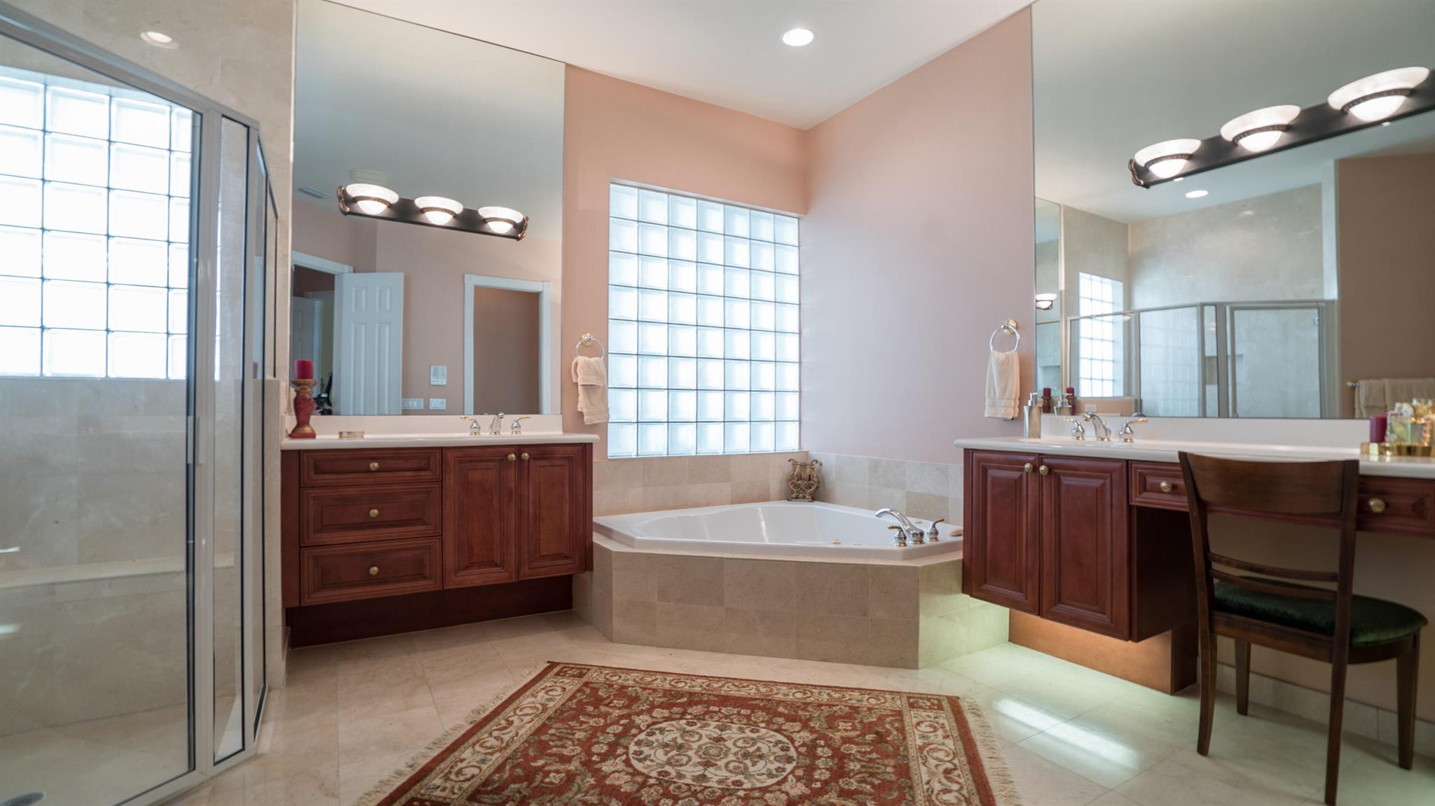 EQUESTRIAN CLUB ESTATES 2 - Residential Lease