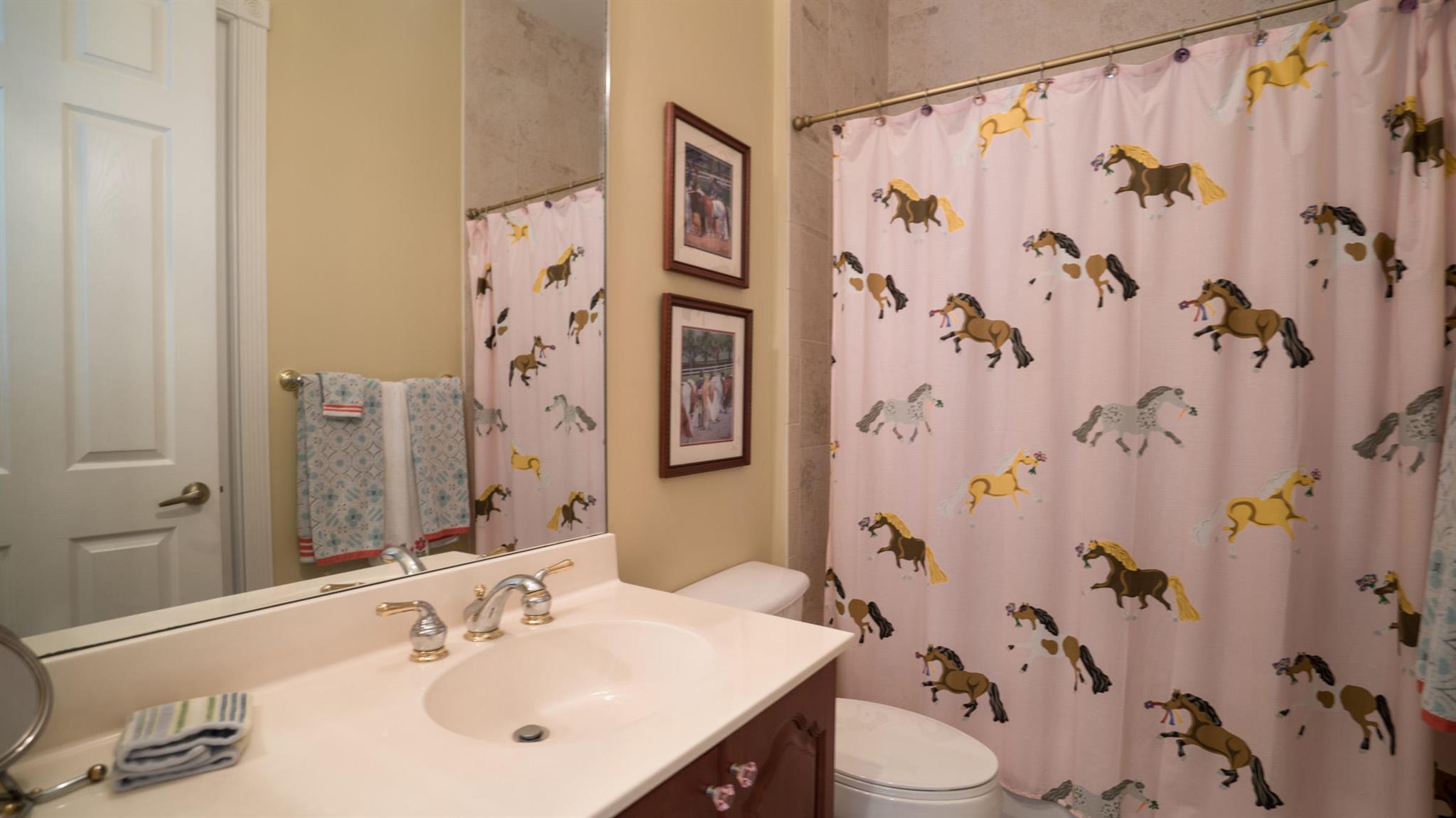 EQUESTRIAN CLUB ESTATES 2 - Residential Lease