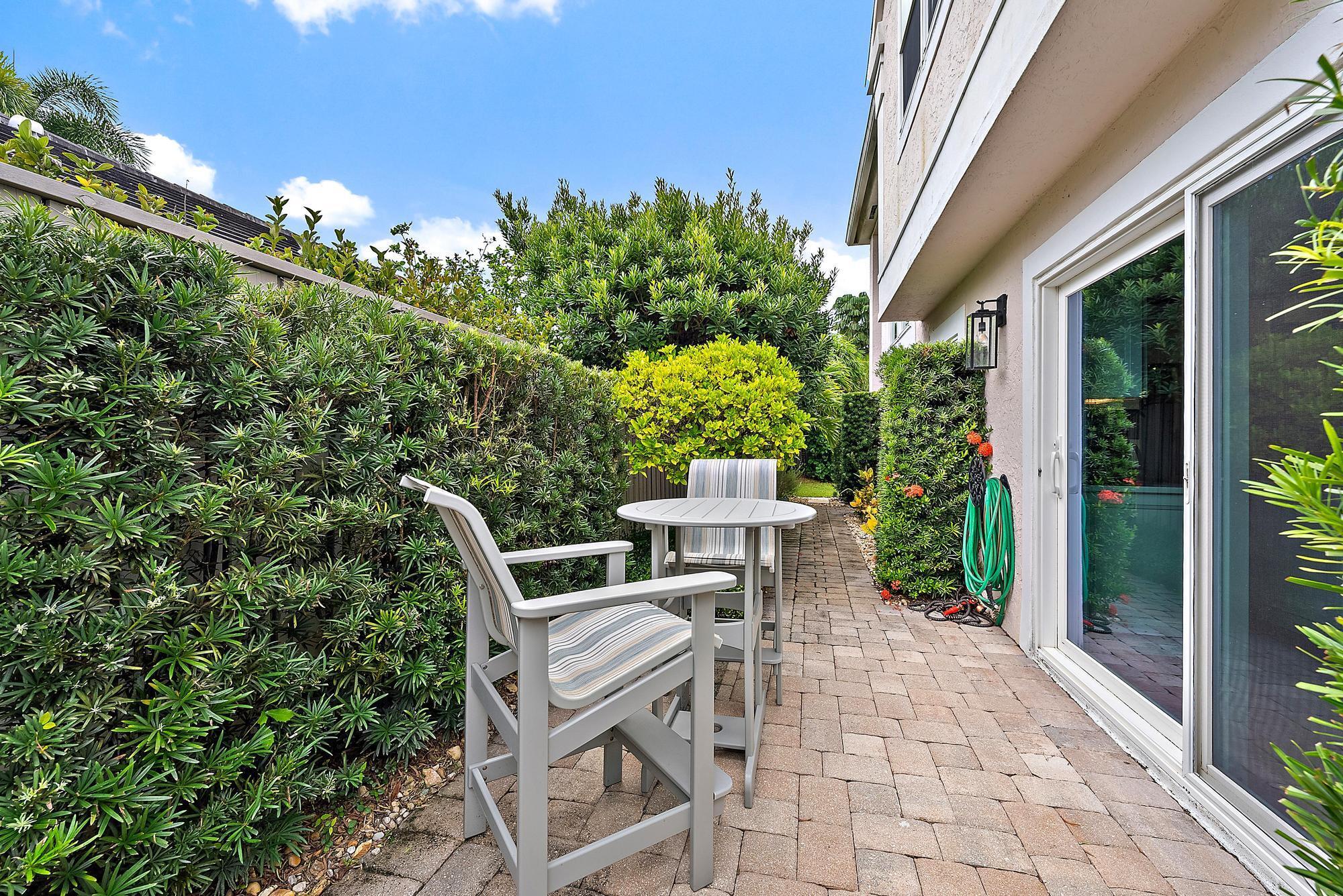 BRISTOL CLUB AT PGA NATL - Residential