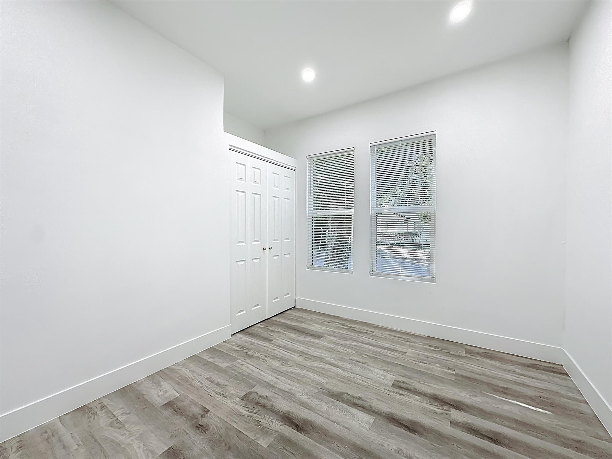 GILLEN - Residential